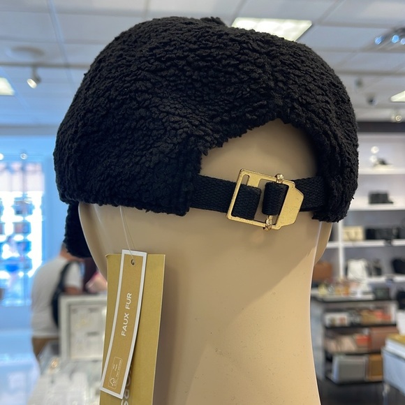 Michael Kors MK Logo Hat Sherpa Adjustable Cap OS 
Black NWT - Picture 11 of 16